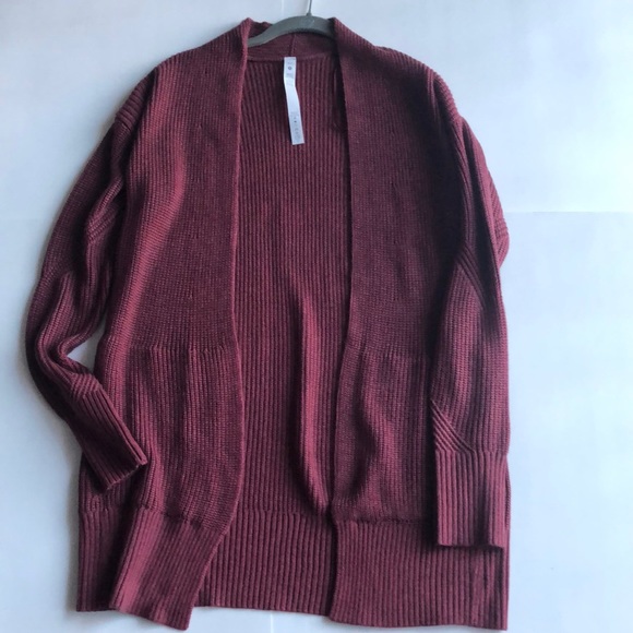 Lululemon Sweater - Picture 2 of 9